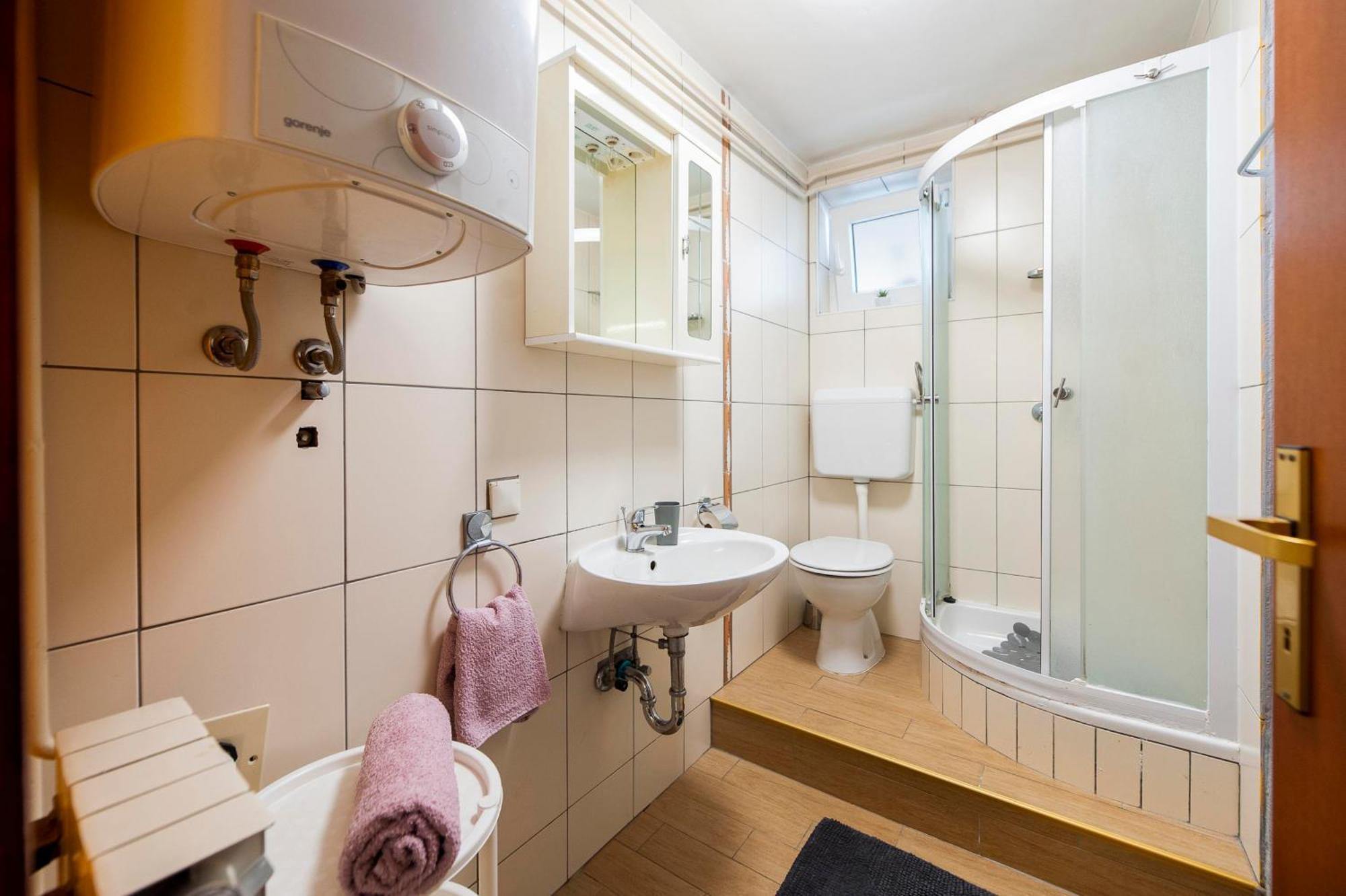 Apartments And Room Silvana Ρόβινι Εξωτερικό φωτογραφία