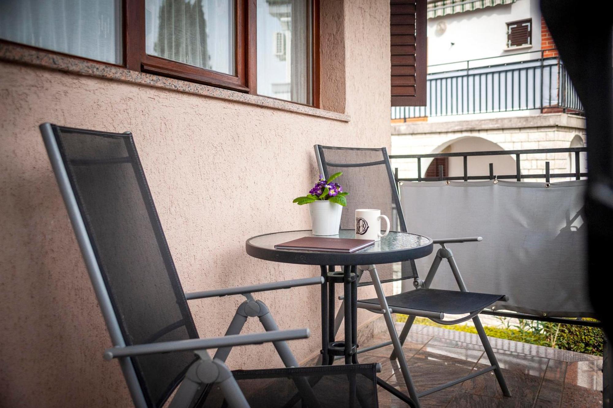 Apartments And Room Silvana Ρόβινι Εξωτερικό φωτογραφία